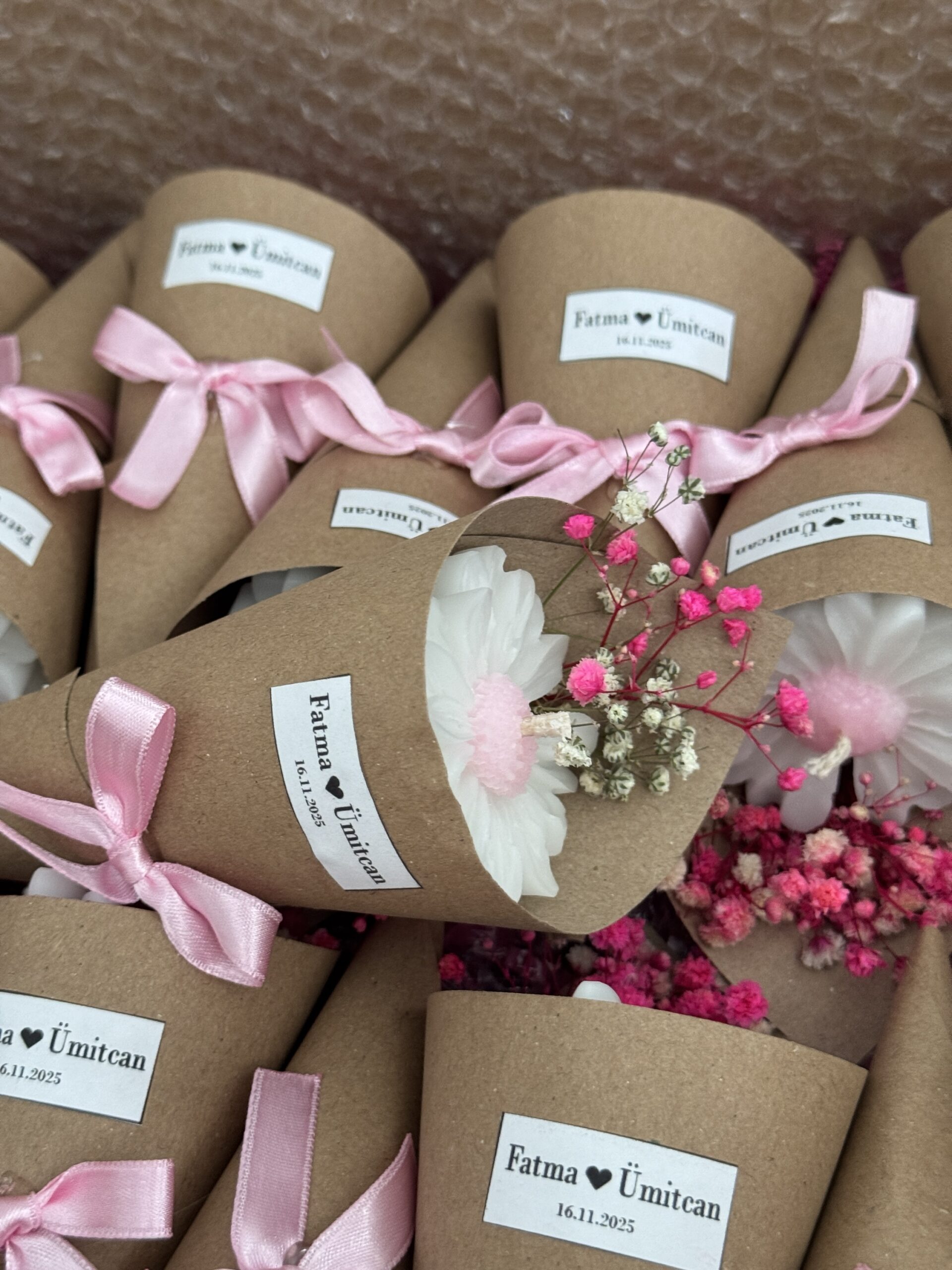 Külahta Papatya Mum Nişan Düğün Doğum Günü Tüm Özel Günleriniz İçin Hediyelik 20 ‘Li Set